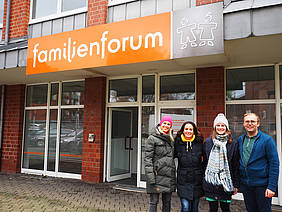 Stellvertretend für das Team des Familienforums (v.l.n.r.): Friederike Wentingmann, Betina Johannes, Anna Seidel, Gregor Betz